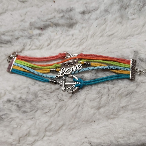 Jewelry - Beautiful love and faith bracelet.